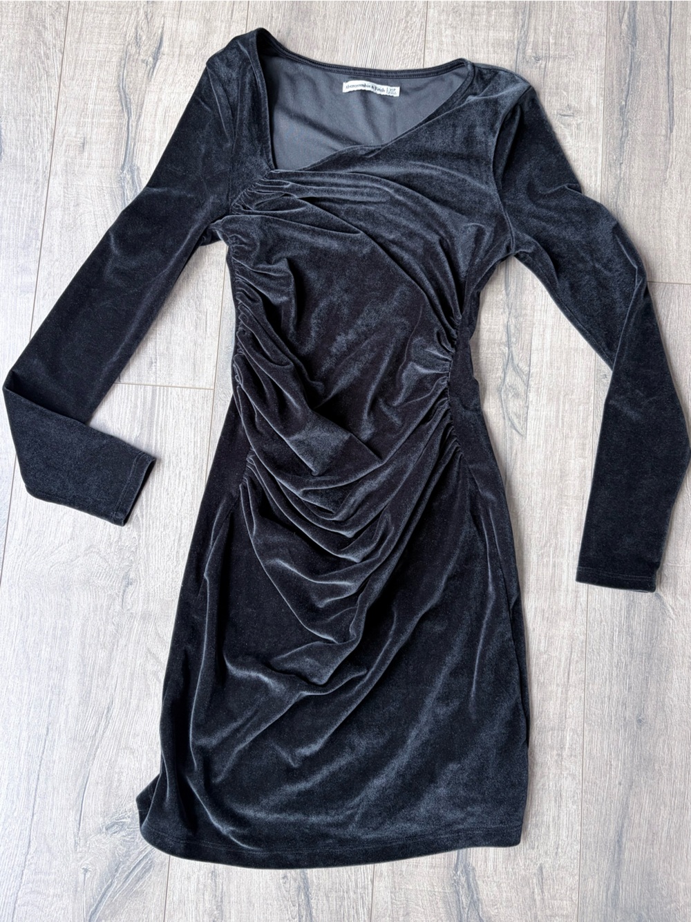 Abercrombie & Fitch Velvet Black Long Sleeve Ruched Dress XS Petite